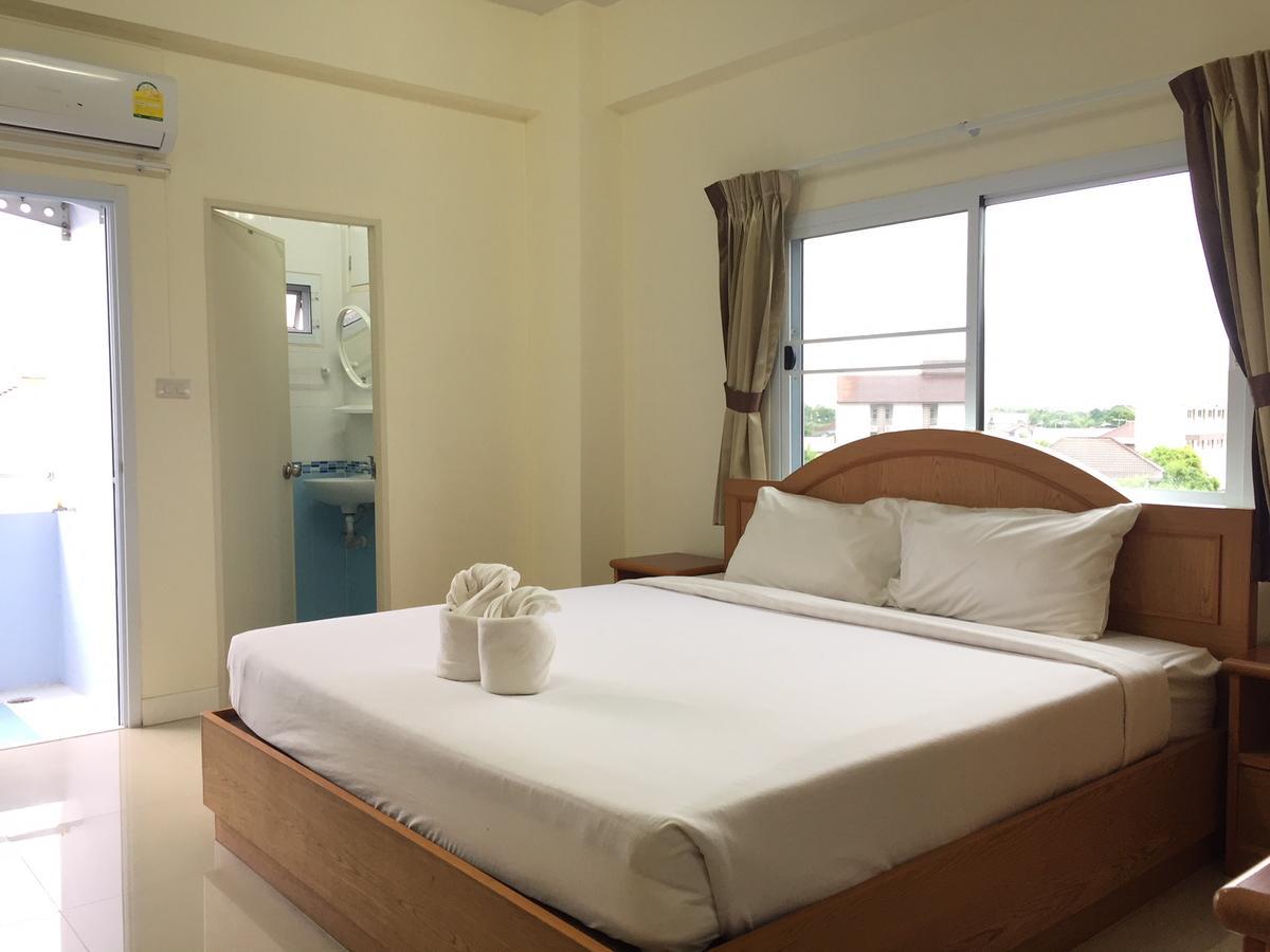 Surin Mansion Hotell Eksteriør bilde